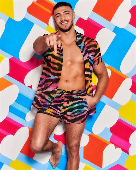 Do you like this video? Tommy Fury: What does Love Island 2019 star Tommy Fury ...