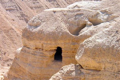 De vaux in the years. Qumran Vangeli : 2 - allthingslegostarwars-wall