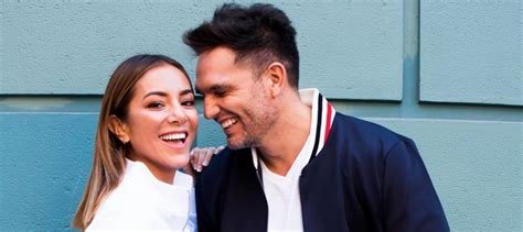 Natalia mandiola and rafael olarra kept their relationship hidden for six months after they met on the channel fox sports. Nati Mandiola y Rafael Olarra se casan: El ex futbolista ...