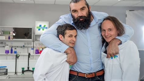 Et il faut dire que l'ex troisième ligne donne de sa. EvoluPharm s'offre Sébastien Chabal pour développer sa ...