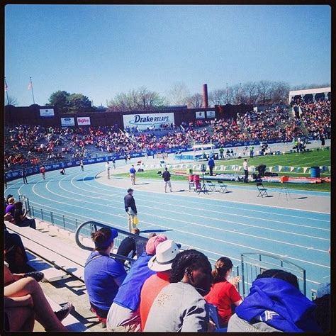 2014 drake relays hy vee cup mens 4x400m relay. Drake Relays 2014 | Drake relays, Track and field, Instagram
