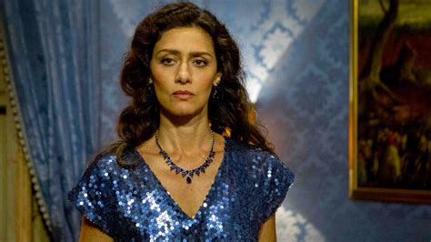 Trama, cast, trailer, gallerie, boxoffice, premi, curiosità e news. Il Traditore, Pierfrancesco Favino è Tommaso Buscetta ...