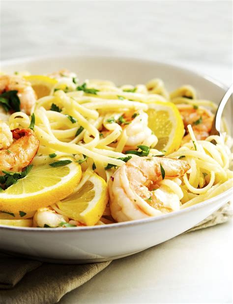 The white wine cream sauce. Lemon Garlic Shrimp Pasta | Lemon garlic shrimp pasta ...