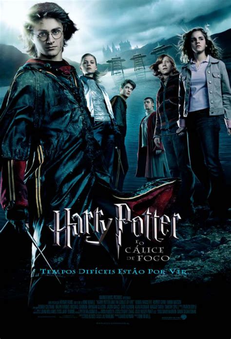 Harry é misteriosamente selecionado como o quarto participante do torneio de tribuxo. Harry Potter e o Cálice de Fogo - Filme 2005 - AdoroCinema
