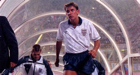 England hero gary lineker reveals all on italia 90 toilet trouble. Tomas Roscky red-faced after 'diahorrea' forces him off in ...