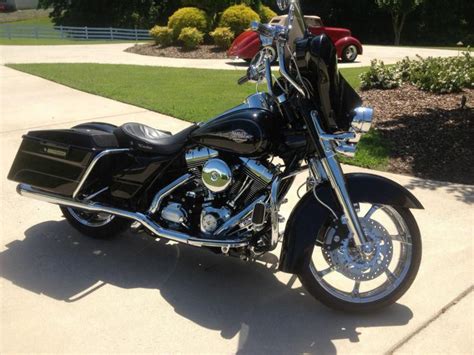 If you're looking for an upscale touring bike near denver with features to make those long rides through the rockies a breeze. Harley Davidon Street Glide FLHX Black Denim for sale on ...