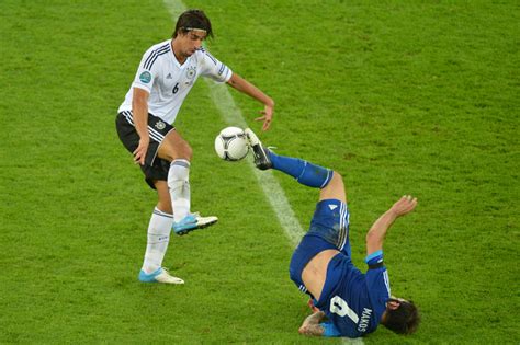 Besides euro scores you can follow 1000+ football competitions from 90+ countries around the world on flashscore.com. Euro 2012 Soccer Championship, Part 2: The action - Photos ...