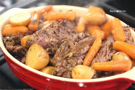 Season the chuck roast on both sides with salt, pepper and granulated garlic optional: Crock Pot Easy Pot Roast - Repeat Crafter Me