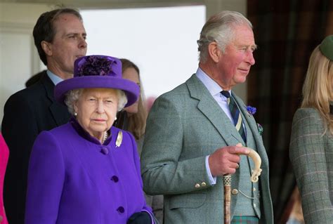 Born 21 april 1926) is queen of the united kingdom and 15 other commonwealth realms. Puțini știu că Regina Elisabeta are, de fapt, patru copii ...