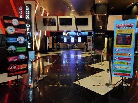 Lotus five star is a cinema chain that began in the 1980s and now operates 24 cinemas. Pengunjung LFS Kuala Terengganu merudum 95 peratus ...