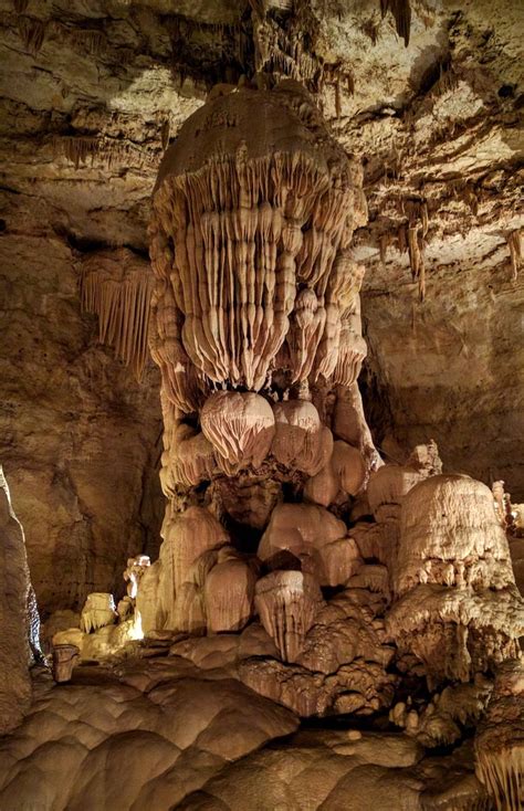 Natural bridge caverns. San Antonio TX. (2168 x 3360 ...
