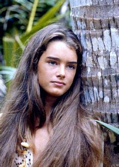 A princeton graduate and famous child star brooke surpassed her shields is an actor, author, mother and broadway singing actress who has proved herself more than just a pretty baby. Brooke Shields, Blue Lagoon | Brooke shields blue lagoon, Brooke shields, Brooke shields young