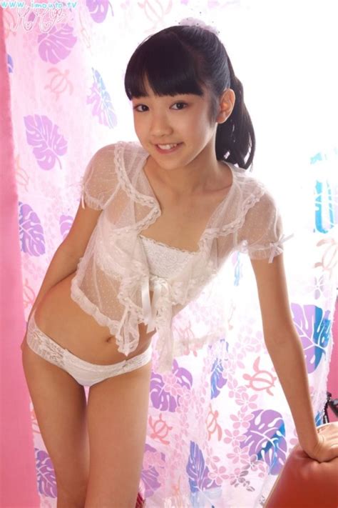 The idol industry in japan in general is estimated at 60 billion yen annually, and junior idols shift some 3 million photo books and dvds per year. Japanese U Junior Idol Momo gallery-11826 | My Hotz Pic