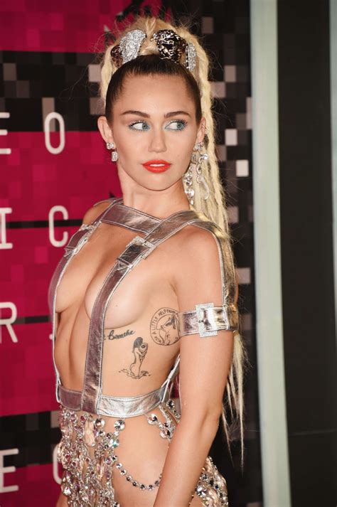 Born destiny hope cyrus, november 23, 1992) is an american singer, songwriter, and actress. Miley Cyrus At 2015 MTV Video Music Awards - Celebzz