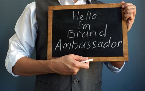 Brand Ambassador กับ Brand Presenter ต่างกันอย่างไร?