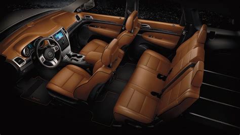 Welcome to our leather interior configurator. Jeep® Grand Cherokee Overland Summit with New Saddle ...