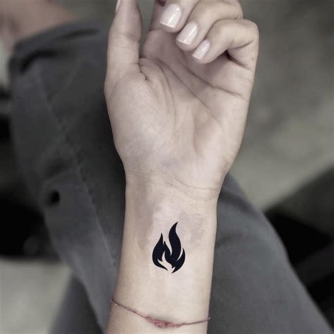 The small flame tattoo designs are also known for being easily removable. Little Fire Flame Temporary Tattoo Sticker - OhMyTat