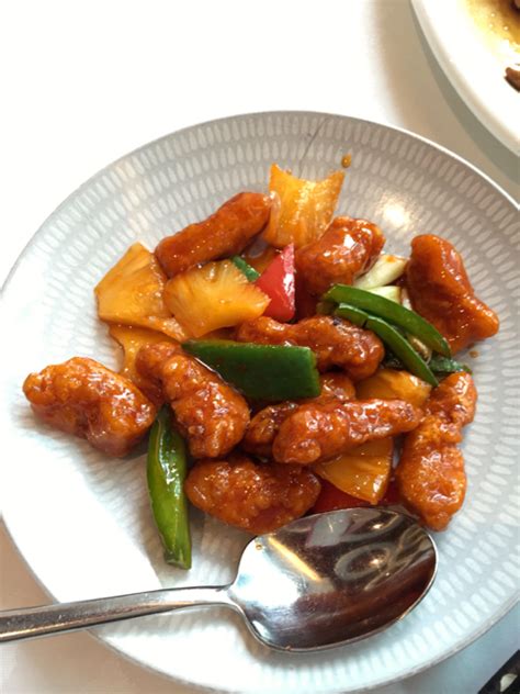 Sweet and sour chicken has a unique flavour of sweet and sour. Sweet And Sour Cantonese Style : Ziangs Sweet And Sour ...