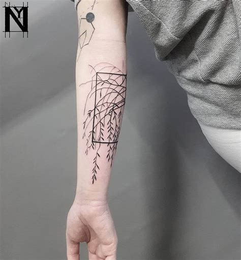 According to one tradition, by intertwining two branches of willow to form a cross, one could predict his own death. Weeping willow tattoo - Tattoogrid.net