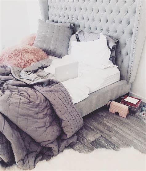 Looking for great bedroom design? Pinterest : @kiaylaaa | Home bedroom, Bedroom decor ...