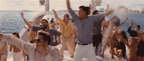 With winter approaching, online party games are the best way for friend groups to have a fun night from the comfort and safety of their respective pads. Wall streetsceene movie GIF on GIFER - by Sabercrusher