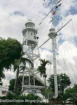 The francis light memorial is a memorial about francis light in george town, penang, malaysia. DuitDariOnline - Internet yang sungguh SUPERB!: Kota Fort ...