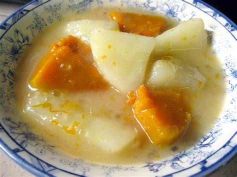 Tapai (also tapay or tape), is a traditional fermented preparation of rice or other starchy foods, and is found throughout much of southeast asia, especially in austronesian cultures, and parts of east asia. Resepi Bubur Ubi Manis : RESEPI NENNIE KHUZAIFAH: Pengat ...