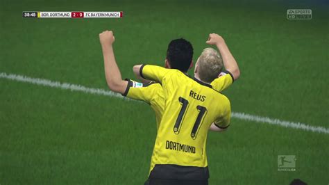 Robert lewandowski celebra el tercer gol contra el dortmund. BORUSSIA DORTMUND VS BAYERN MÜNICH / PARTIDO CONTRA ...