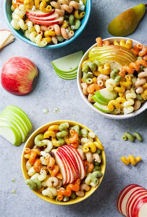 A festive cold pasta dish, this fall harvest pasta salad is made with fresh and seasonal ingredients, topped with a deliciously sweet honey poppyseed dressing! Festive Pasta Salads : festive pasta salad | my lovely little lunch box - ningratricoffeshop-wall