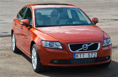 2011 volvo s40 fwd 5 cyl, 2.5 l, automatic (s5). 2011 Volvo S40 Image. Photo 15 of 25