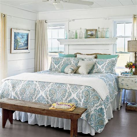 See more ideas about coastal bedrooms, coastal bedroom, bedroom design. 10 Beautiful Blue Bedrooms | Cottage style bedrooms, Beach ...