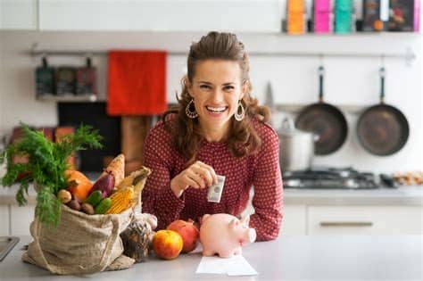 En ama de casa te brindamos toallas, sábanas, edredones, delantal para cocinar, toallas, almohadas, cojines, batas de baño y todo para los niños, niñas y bebés. Cómo ganar dinero extra como ama de casa: 16 ideas de negocio