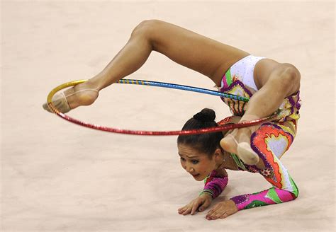 A tokyo saranno in gara i tre. Come funziona la ginnastica ritmica - Il Post