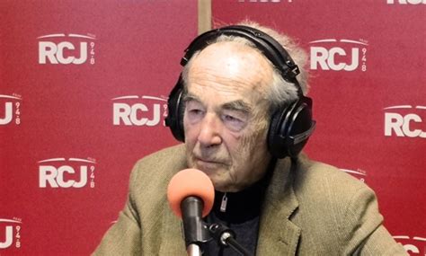 Biographie en 1976, il se chargea de défendre, aux. RCJ - Invité exceptionnel de Sandrine: Robert Badinter ...