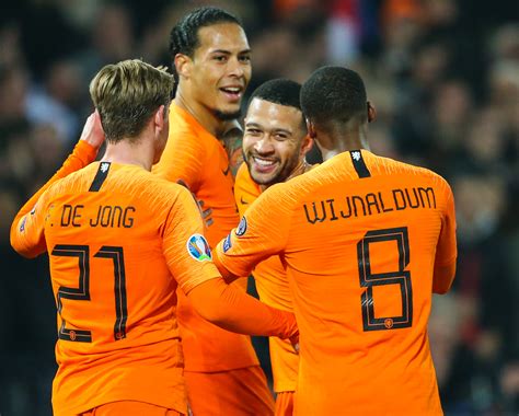 The netherlands national football team (dutch: Bondscoach Frank de Boer presenteert selectie Nederlands ...