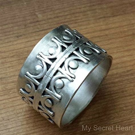 Amazon.com: The Wolf Ring Dominant's Ring Wedding or ...