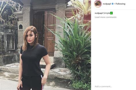 Nora alexandra melalui akun instagram pribadinya, @ncdpapl mengungkapkan jika ia saat ini sedang menunggu sang suami, jerinx sid yang akan segera bebas dalam waktu dekat. 5 Pesona Nora Alexandra, Mantan Istri Aliff Alli ...