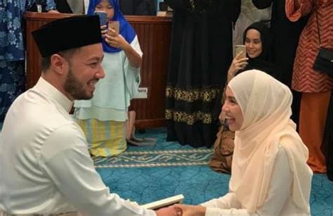 Norman hakim sibuk urus bisnes, mahu besarkan keluarga. Natasha Hudson Selamat Nikah Usahawan Kelantan