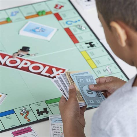 Pais de los juegos / poki tiene la mejor selección de juegos en línea gratis y ofrece la experiencia más divertida para jugar solo o con amigos. Juegos De Mesa Monopoly Normal Clasico Hasbro Envio Gratis - $ 499.00 en Mercado Libre