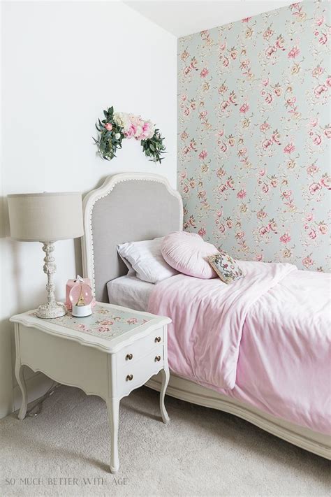 How do you say a deck, a patio in french? The Sweet Details of My Little Girl's French Bedroom ...