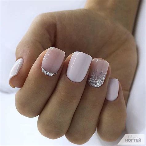 Mezcla los modelos con los tonos que más te gusten, prepara tus propios esmaltes y decora las uñas como una verdadera especialista. Manos Morenas Diseño De Uñas Piel Morena - 57+ Mejores ...