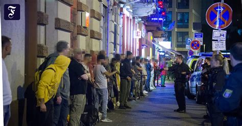 Multireligiöser arbeitskreis veröffentlicht gemeinsames video. Wie Dealer das Frankfurter Bahnhofsviertel beherrschen