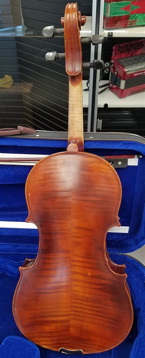 As a container shipping company, hamburg süd stands for quality, outstanding customer service, and a personal point of contact in over 100 countries. Vienna Strings Hamburg Handcraft Viola 15.5" - Jim Laabs ...