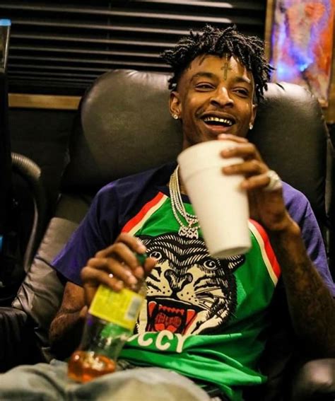 Aquí podrás ver la posición que ocupa 21 savage en el top música de esta semana. @21savage | Cantores, Atores e Instagram