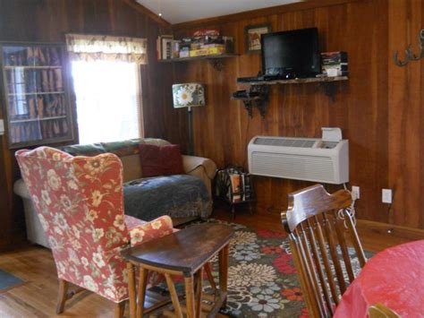 Fully equipped kitchen or kitchenette. Dog Friendly Cabin Located Near Fall Creek Falls UPDATED ...