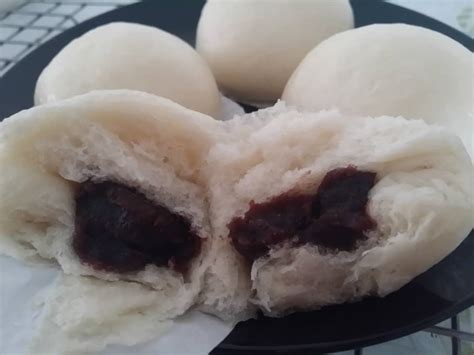 Versi rapuh ini dibuat dengan pistachio dan bukan kacang dan membuat makanan yang enak dimakan. Pau Kacang Merah Yang Sangat Gebu Tanpa Telur - LYN'S ...