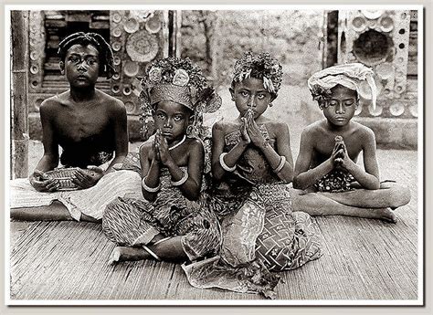 We did not find results for: Bali - Suku Bali. Kehidupan Bali tempo dulu | Gambar, Bali ...