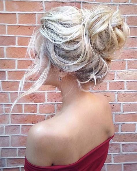 Bow shaped hair bun is an eccentric and cute hairstyle,which was made popular by lady gaga. 21 Cute and Easy Messy Bun Hairstyles | Messy bun ...