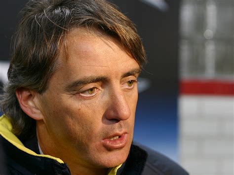 Mancini, invece, pur essendo tesserato (è stato allenatore della fiorentina e della lazio nel periodo incriminato), secondo. Roberto Mancini e l'indagine per bancarotta | nextQuotidiano