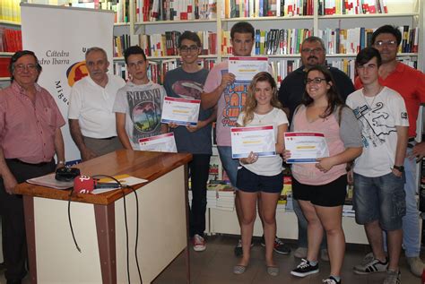 La biblioteca pública municipal pedro ibarra, es una institución de carácter público situada en la plaza santísimo cristo de zalamea de la ciudad de elche. Servicio de Comunicación » La Cátedra Pedro Ibarra entrega ...